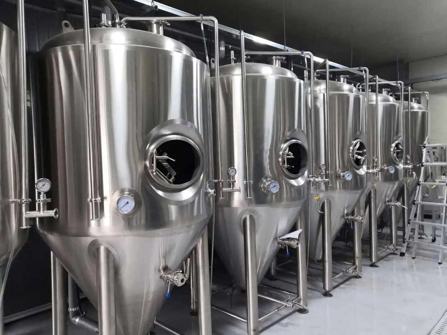 錐形發(fā)酵罐的壓力如何控制？