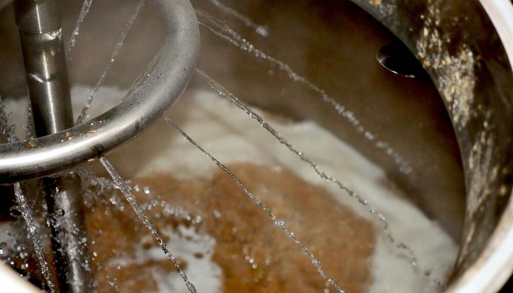 啤酒釀造時如何進行麥汁過濾？